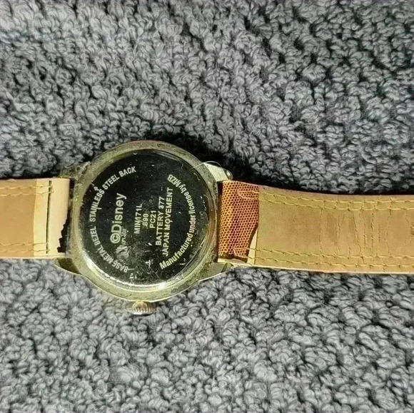 Mickey Mouse & Minnie Mouse Rare Disney  women Large Size 40 mmMickey Mouse & M - Picture 9 of 11